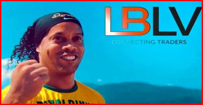 VÍDEO: Ronaldinho Gaúcho faz propaganda de corretora um dia após virar réu por pirâmide financeira