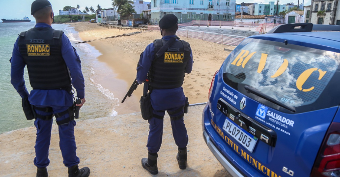 Guarda municipal intensifica  fiscalização em praias interditadas de Salvador