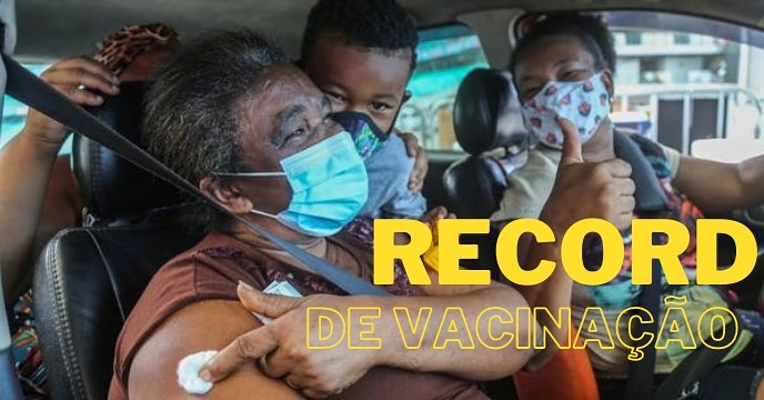 Salvador bate recorde ao vacinar 18,5 mil pessoas em um único dia