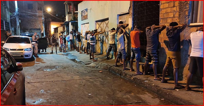 Bicho pegou em festa no bairro Arenoso ,fiscalização foi recebida com tiros.