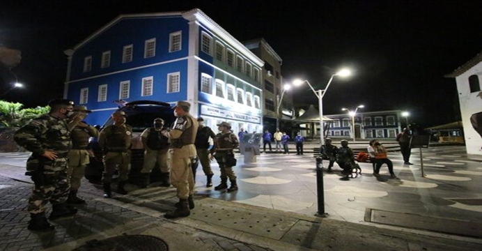 Governo da Bahia autoriza venda de bebidas alcoólicas nos fins de semana em Salvador