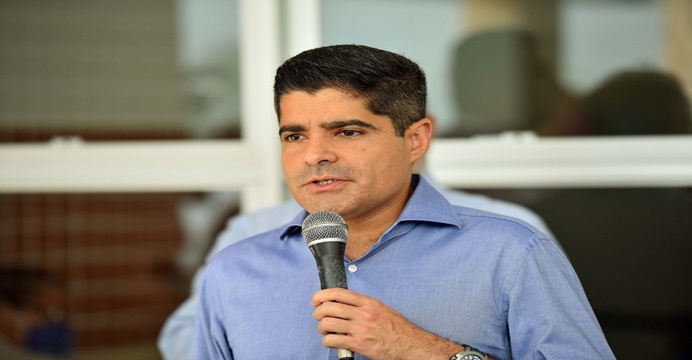 Pesquisa aponta vantagem de Neto sobre Wagner para o Governo da Bahia