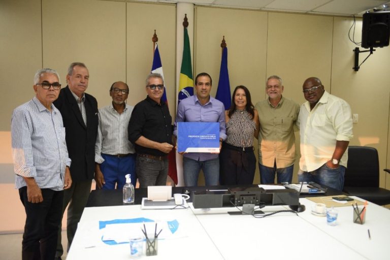 Comcar entrega proposta para implantação de novo circuito do Carnaval já a partir de 2023