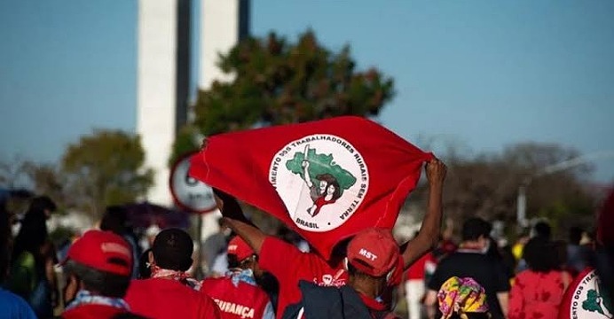 MST critica demora em nomeações no Incra e fala em sinal amarelo com Lula