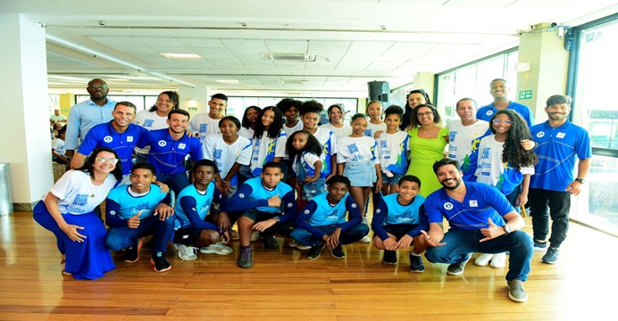 Parceria da Prefeitura com clubes sociais promove inclusão de 700 estudantes no mundo dos esporte