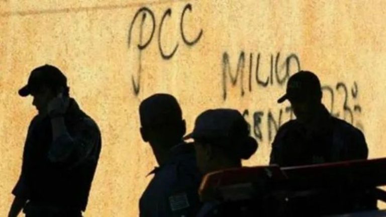 Homem é punido por participar de festa de “aniversário” do PCC em presídio; saiba detalhes