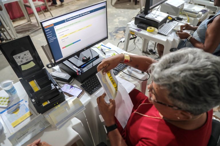 Carnaval 2025: moradores das áreas de restrição já podem solicitar credenciais na Ferreira Costa dos Barris