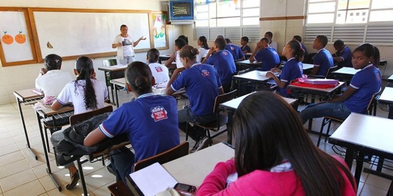 Secretaria Estadual de Educação convoca 213 aprovados para função de professor da Educação Básica
