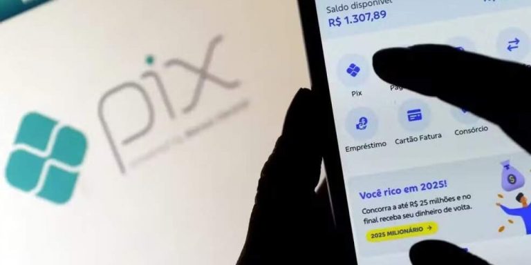 Instabilidade no PIX afeta clientes de vários bancos nesta quinta-feira (13)