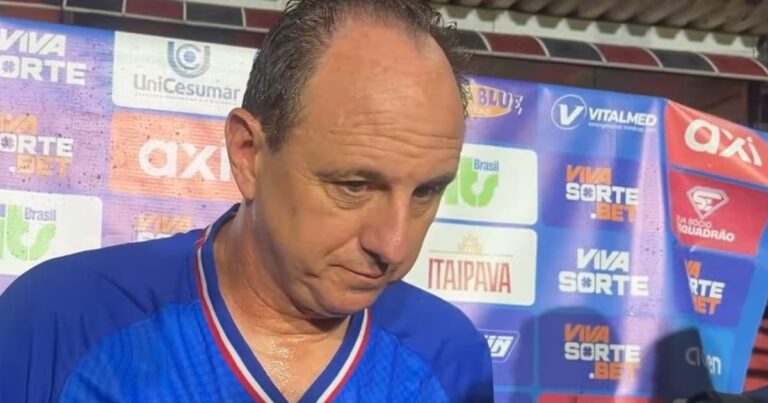 ROGÉRIO CENI FALA SOBRE PRIMEIRO TÍTULO CONQUISTADO COMO TREINADOR DO BAHIA “MUITO SIGNIFICATIVO PARA MIM“