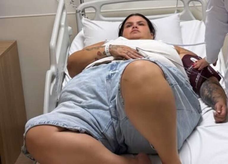 Thais Carla vai ao hospital após crise e relata sintoma: ‘É uma dor muito forte’