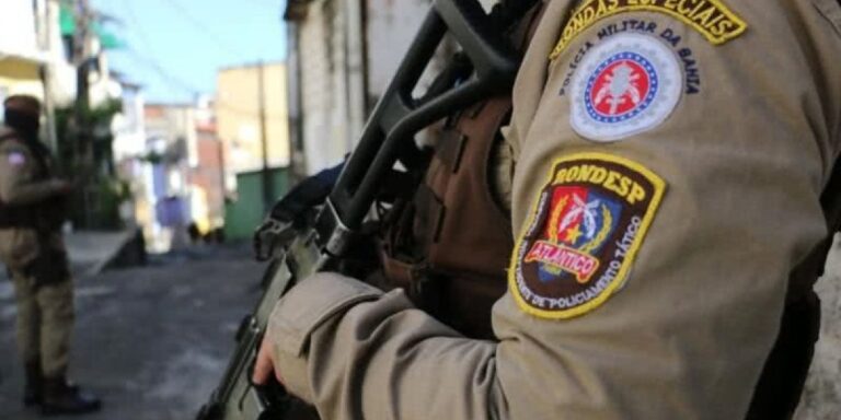 Homem é preso com drogas, arma e munições durante operação policial em Paripe