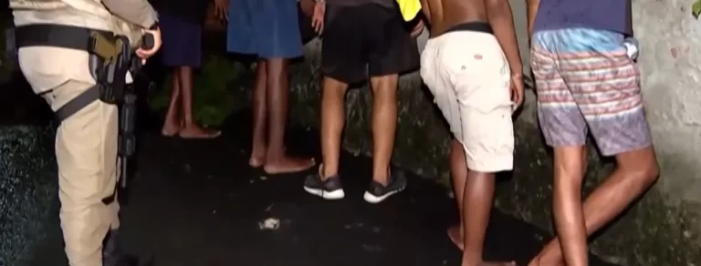 Idosos, adolescente e criança são feitos reféns em Salvador