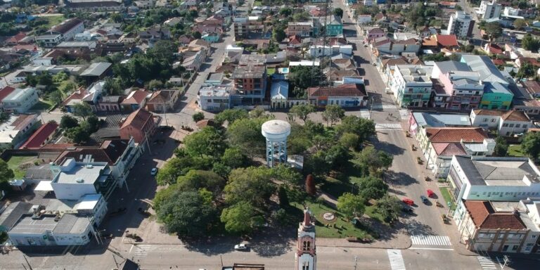 Mãe é presa suspeita de matar bebê de 11 meses com remédio antidepressivo
