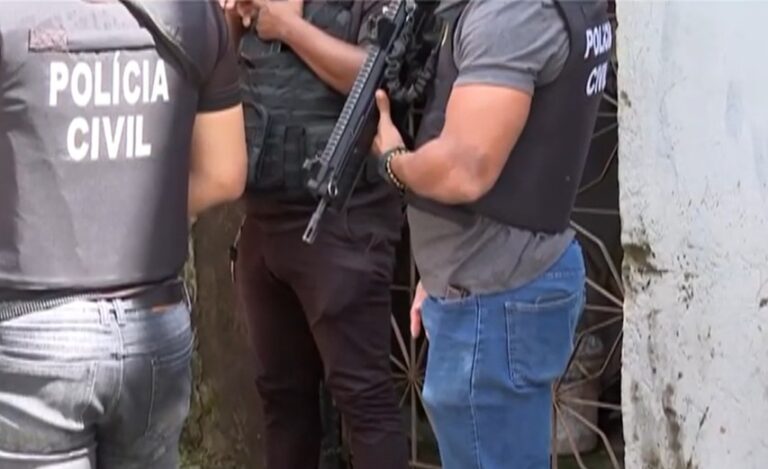 Adolescente é morto a tiros no dia em que completou 15 anos em Salvador; colega também foi assassinado