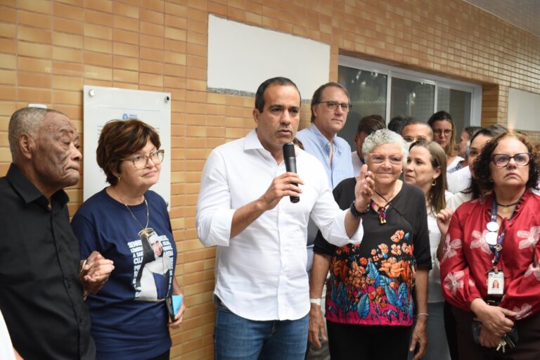 Festa de Santa Dulce dos Pobres é aberta com missa solene, entrega de praça e anúncio de novo memorial*