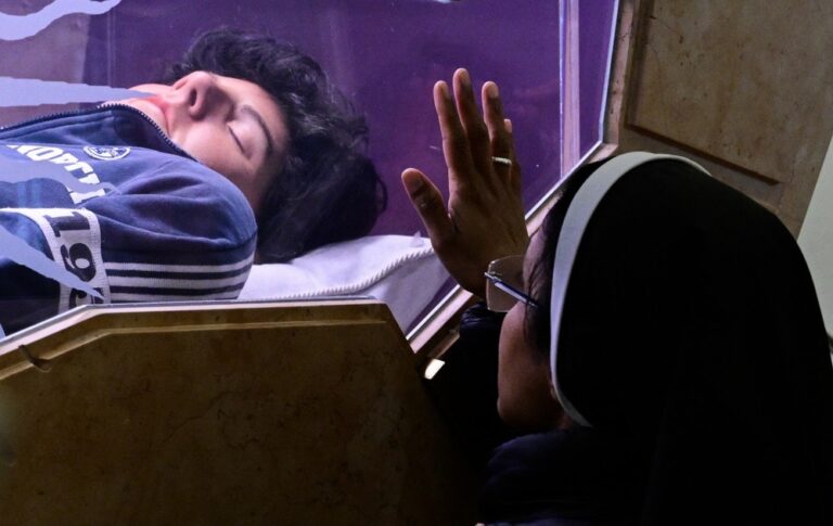 Carlo Acutis é canonizado no Vaticano e se torna o primeiro santo millennial da Igreja Católica