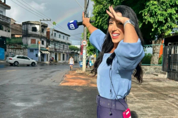 Repórter Tainá Reis publica textão após ser demitida por justa causa da Record: ‘Coração em paz e consciência tranquila’