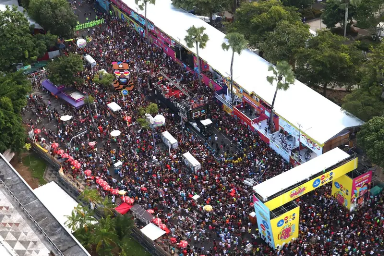Abertura do Carnaval de Salvador reúne grandes nomes do samba nesta quinta-feira; confira programação completa