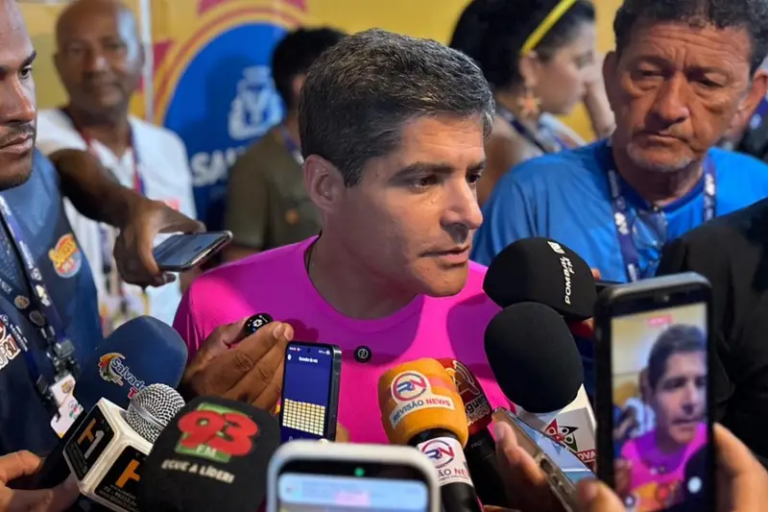 ACM Neto critica Jerônimo por fala sobre regulação e cobra solução para saúde na Bahia