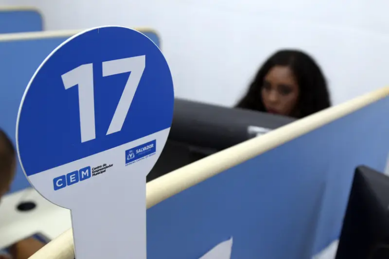 Simm oferece mais de 400 vagas de emprego em Salvador nesta segunda-feira; veja como se candidatar