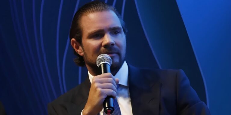 Advogado afirma que “estão matando” Vorcaro em penitenciária federal