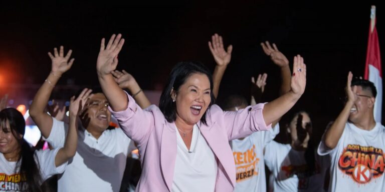 Keiko Fujimori confirma vitória na eleição presidencial do Peru