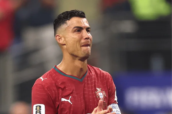 Espanha faz gol no fim e elimina Portugal de CR7 nas oitavas da Copa