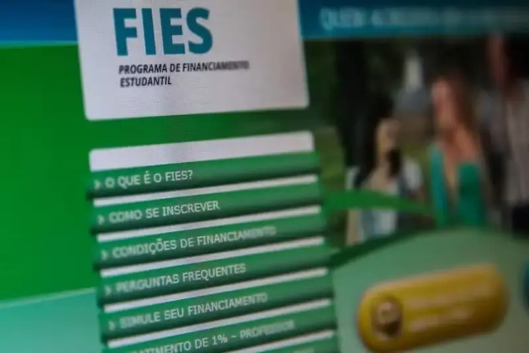 Fies 2026 abre inscrições para mais de 44 mil vagas nesta terça-feira; veja quem pode participar