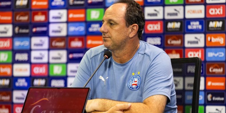 Rogério Ceni critica arbitragem após empate contra o Corinthians: ‘Estragou o jogo’