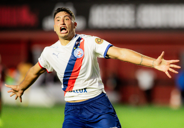Ba-Vi 508: Bahia vence o Vitória no Barradão e quebra tabu histórico