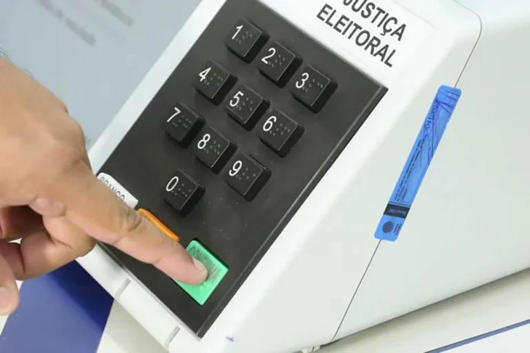 Candidaturas coletivas ganham espaço nas eleições de 2026, mas ainda não têm regulamentação específica